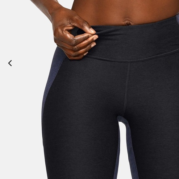 OUTDOOR VOICES 7/8 Two Tone Legging - Picture 2 of 4